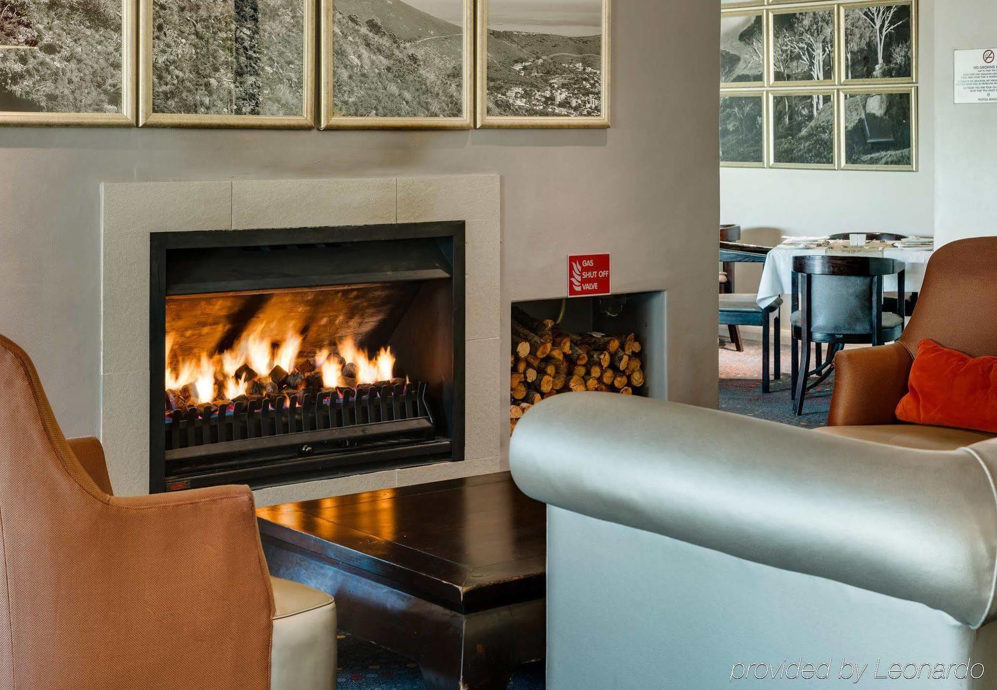 Protea Hotel By Marriott Cape Town Tyger Valley Белвил Екстериор снимка